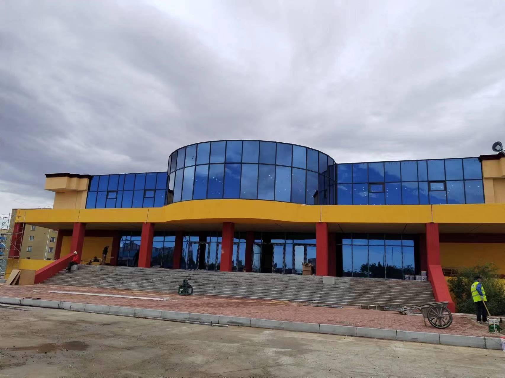 蒙古國(guó)-肯特會(huì)議中心劇院——舞臺(tái)機(jī)械、燈光、音響、LED屏